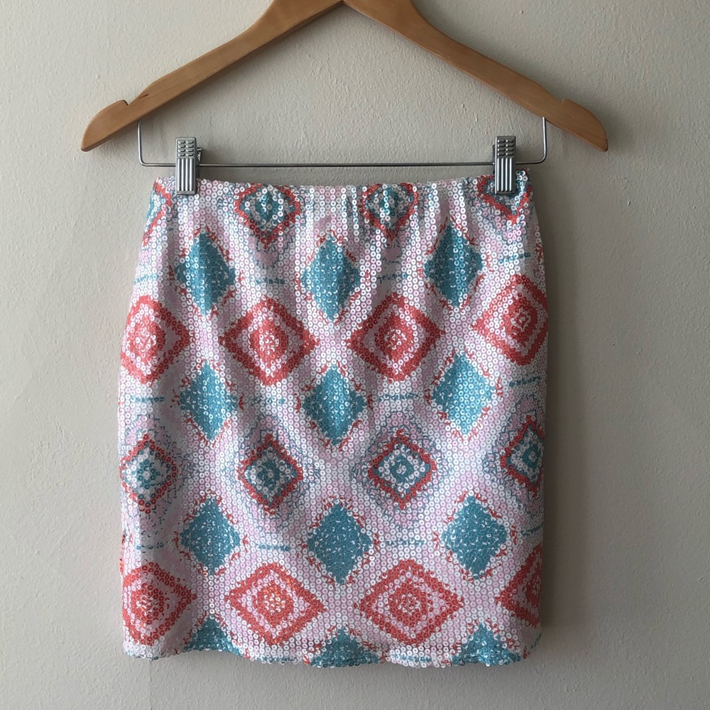 Sequin pattern mini skirt